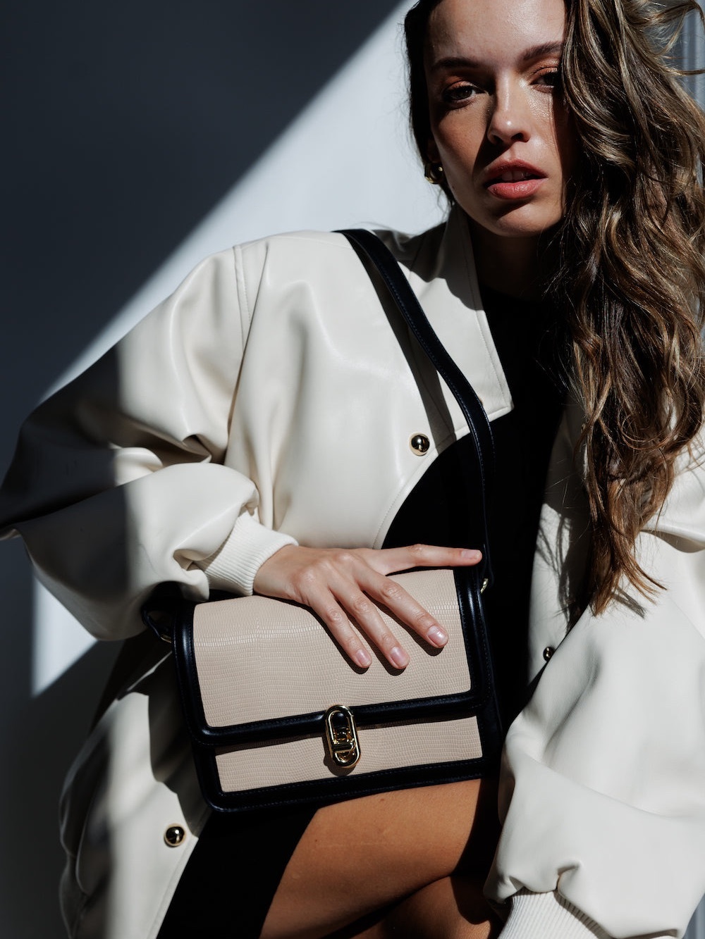 Jules Kae Mia Bag Blush Lizard and Black Crossbody